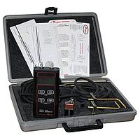 Dwyer 477-000T-AV Compact Handheld Manometer Kit, 0-20 inH2O, ± 0.5% F.S. Accuracy (± 0.5 %, 1 inH₂O)