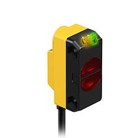 Banner Engineering QS18EP6DBQ Photoelectric Sensors WORLD-BEAM QS18 Expert Series: Diffuse; Range: 500 mm; Input: 10-30 V dc; Output: PNP; 150 mm (6 in) M8 Pigtail QD