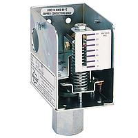 Dwyer CD-150 Compact Diaphragm Pressure Switch, SPDT, Visible Set Point, Vibration Resistant (Gauge, 150 psi, NPT Female, 1/4 in, None)