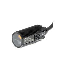 OMRON E3FA-LP12 2M Photoelectric Sensor with built-in amplifier (200 mm, background suppression, plastic, PNP)