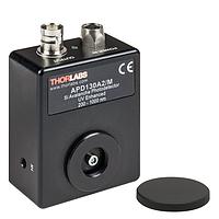THORLABS APD130A2/M Temperature-Compensated Si Avalanche Photodetectors (200 - 1000 nm, M4 Taps)