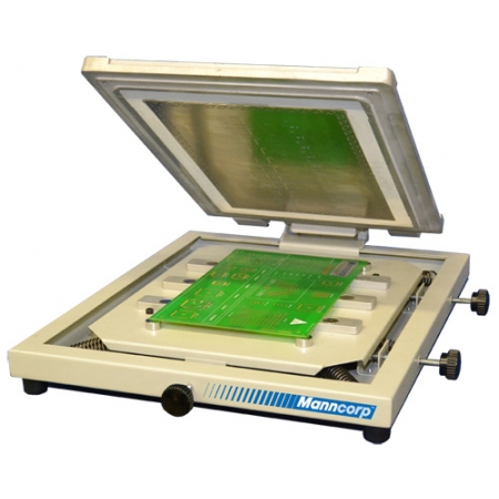 SMT screen printing equipment used for stencil alignment and solder paste application