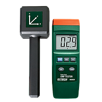 Magnetic field measuring device