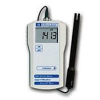 MILWAUKEE MW401 Standard Portable TDS Meter with a range from 0 to 1990 mg/L