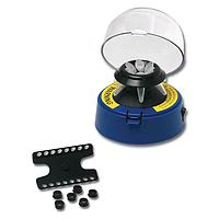 Benchmark BSC1006-B-E Blue mini-centrifuge (6.600 rpm, Includes round rotor)