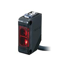 OMRON E3Z-R81 Compact Photoelectric Sensor (4000 mm, IO-Link, PNP)