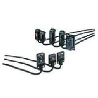 Omron Automation and Safety E3T-SR24 2M Photoelectric Sensors 20CM RETRO D/ON PNP 2M CBL